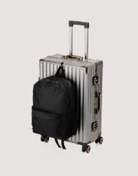 25VGMMLVG17_06051_02